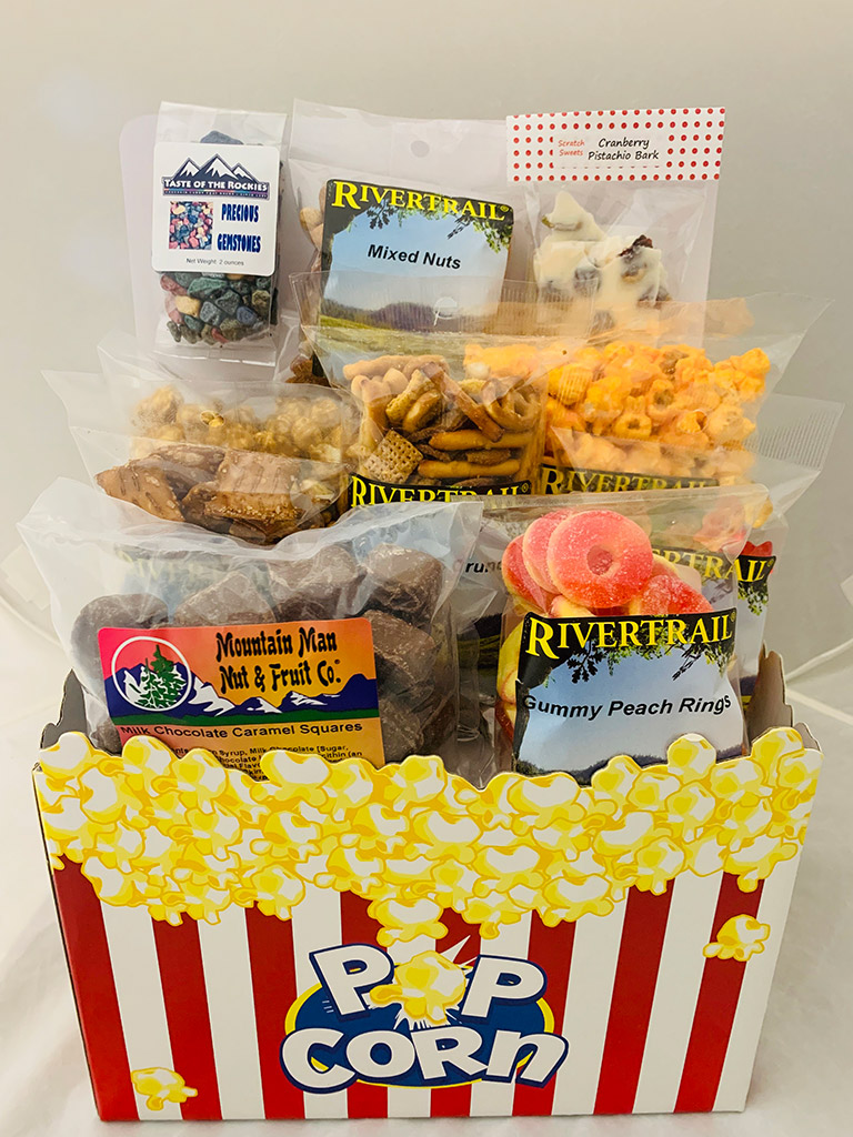 VINTAGE CANDY CO. MOVIE THEATER CANDY CARE PACKAGE - India | Ubuy